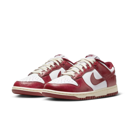 Nike Dunk Low Vintage Team Red