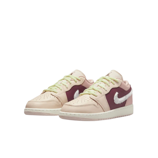 Jordan 1 Low SE "Fur Swoosh"